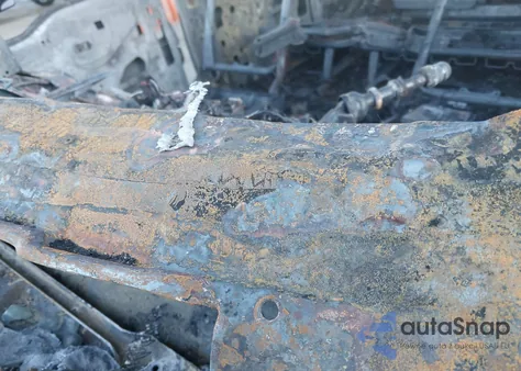 2002 Ford Excursion Limited z USA, uszkodzony, nr VIN 1FMSU43FX2ED63878